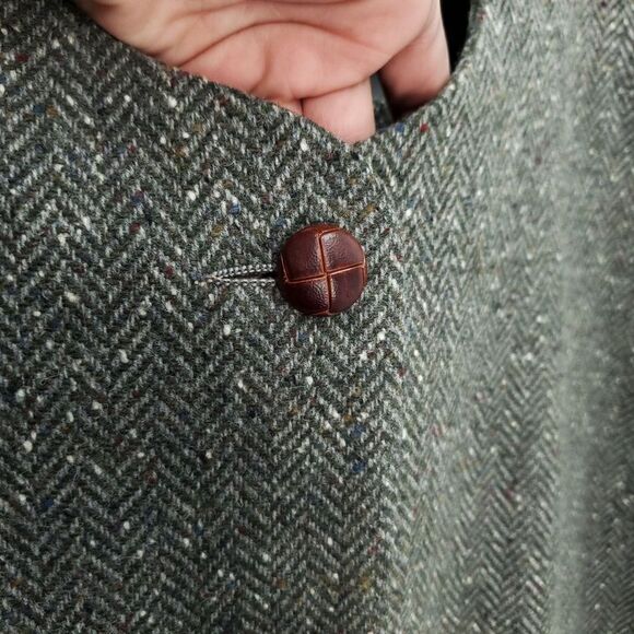 TRIONA Women's Size 100% Pure New Wool Chevron Suit Blazer Skirt Set - Picture 2 of 16